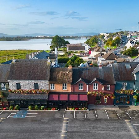 The Huntsman Inn Galway Exterior foto